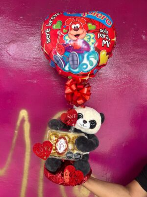 OSO PANDA CON CHOCOLATES